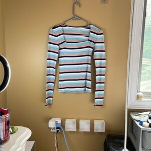 aeropostale size small striped long sleeve shirt